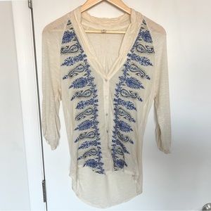 3/4 Sleeve Boho Blue & Silver Embroidered Paisley Anthropologie Blouse Button Up